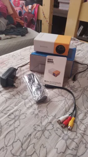 Projetor YG300
