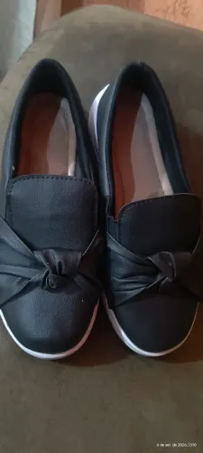 Tênis feminino couro número 37