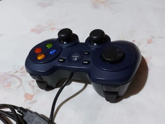 Controle Gamepad Logitech F310