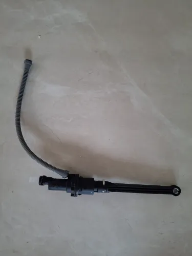 Cilindro mestre / atuador embreagem Peugeot Citroen