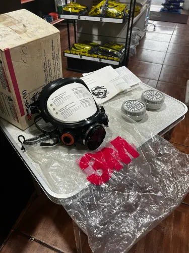 Máscara respiratória 3M, modelo 7800s