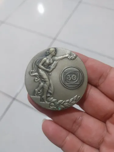 Medalha comemorativa 20 anos do Clube Filatelico Jundiaiense de 1977