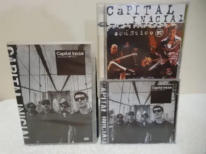 Lote com Discografia Capital Inicial com 2 CDs e 1 DVD