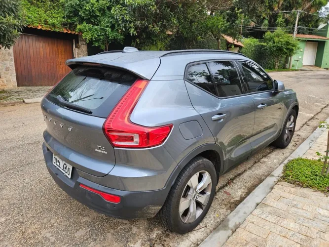 Volvo XC40 T-4 2.0 190cv FWD 2019