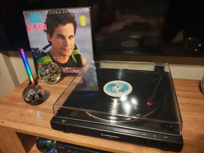 Toca discos Audio téchnica atlp60x
