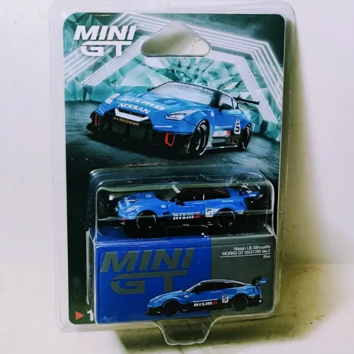 Míni GT Nissan Nismo Liberty Walk