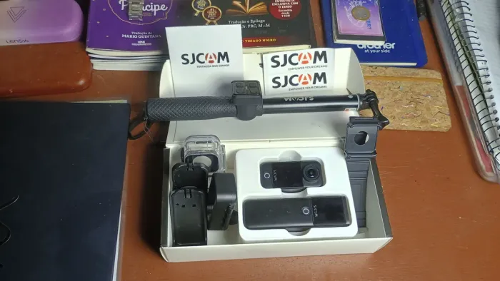 Pra vender RÁPIDO! - Câmera de Ação SJ CAM C300 + Bateria e Tela reserva + Acessórios +...