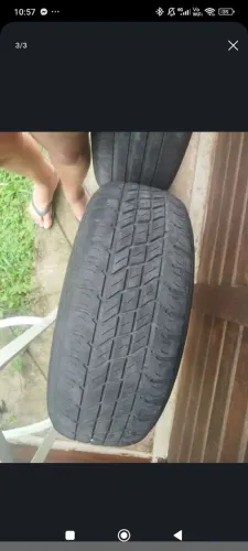 Pneus 235/60/18 ótimo estado são 3 cada um 200 reais