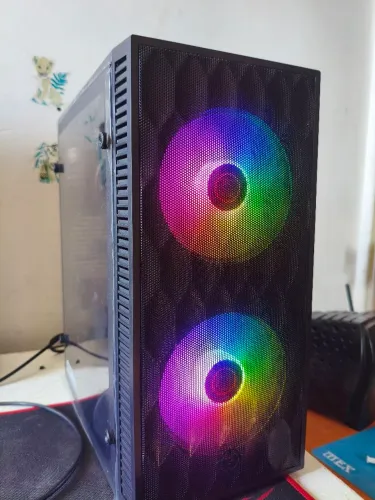 Pc gamer rx580+ Ryzen 5 3500x