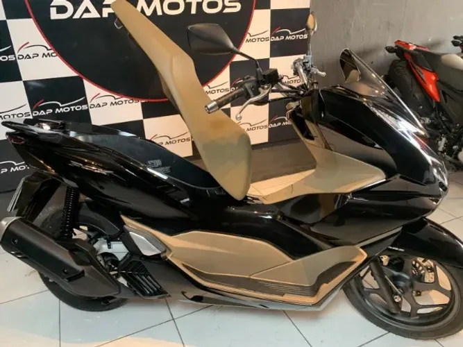 Honda PCX 160 DLX 2026