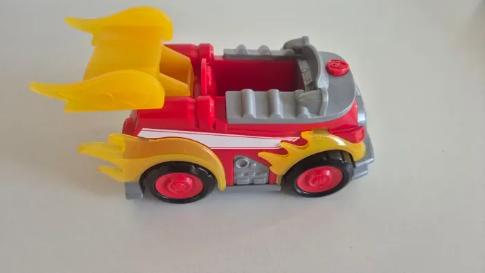 Carrinho patrulha canina