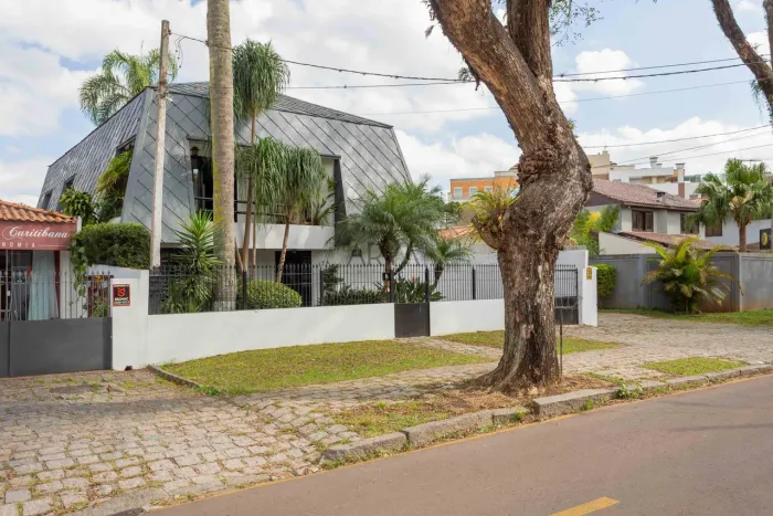 Casa à venda no Hugo Lange ARYA1