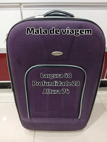 Mala de Viagem com Rodinhas em Excelente Estado