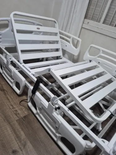 Cama Hospitalar Elétrica 3 movimentos Confort Luxo