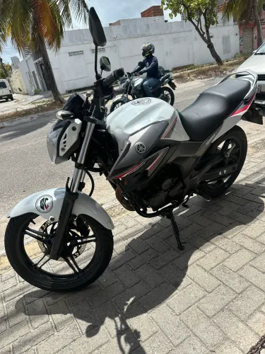 YAMAHA Fazer Blue flex 250cc