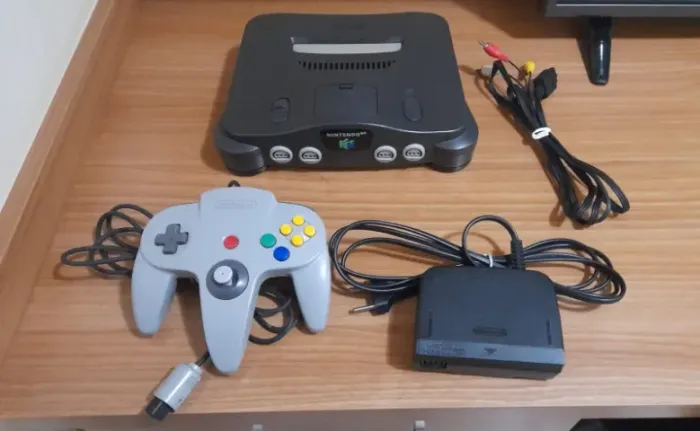 Nintendo 64 com modRGB + 3 jogos + 1 controle 