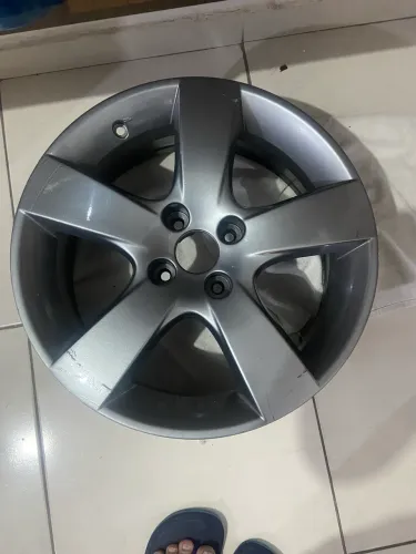Roda Peugeot original, aro 17
