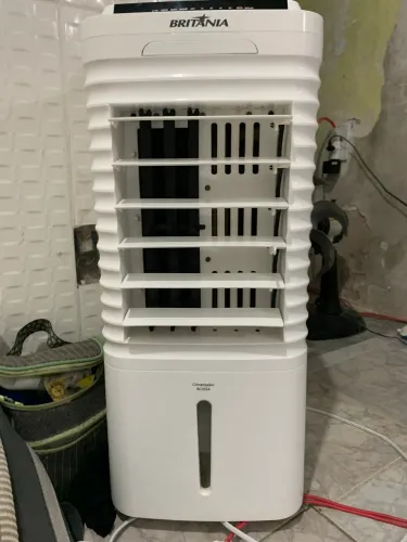 Climatizador Britânia 4 em 1 Autonomia de 26h BCL05A