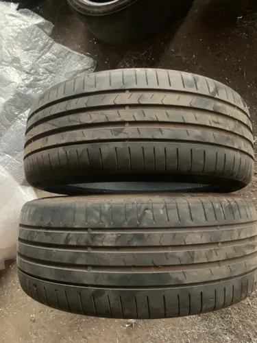 Pneus 225/40/19