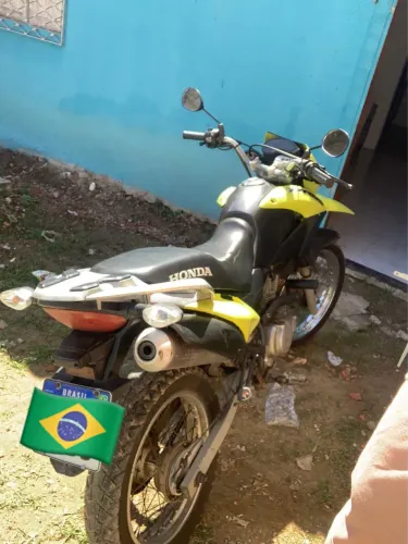 Vendo ou troco por moto baixa