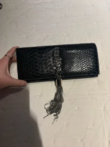 Bolsa lança perfume nova