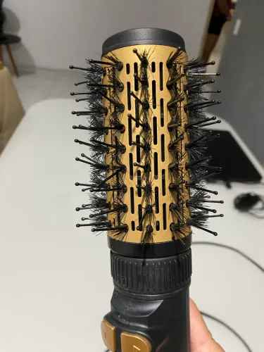 Vendo escova rotativa Britânia bivolt 