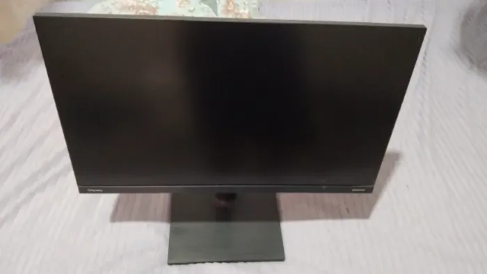 Monitor Samsung 144Hz 24"