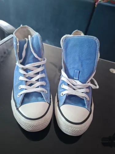 Tenis