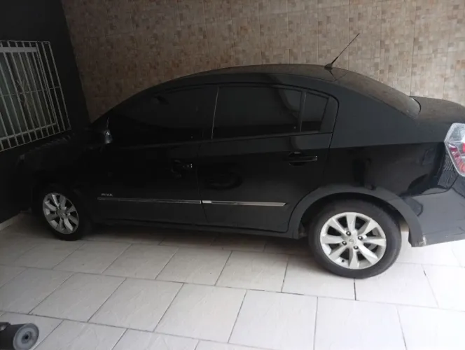 Nissan Sentra SL 2.0/ 2.0 Flex Fuel 16V Aut. 2012