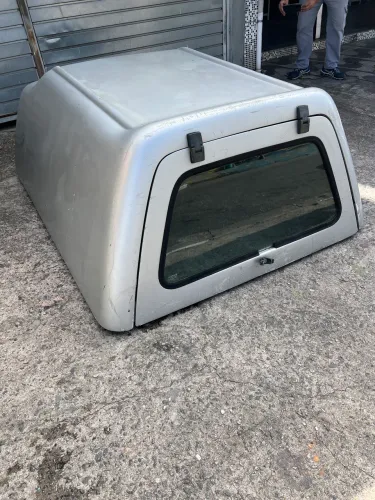 Capota de fibra para Strada 1998 á 2013 cabine simples