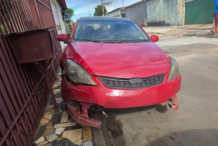 Chery Celer Hatch 1.5 16V Flex 5P 2015