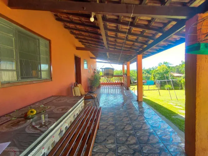 Chácara à venda em Piracicaba, Pau Queimado, com 2 quartos, com 1208 m²