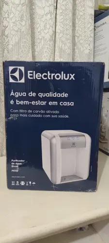 Purificador de Água Electrolux PE11B Bivolt - Novo