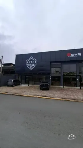 Ponto Comercial na academia Kraft Haus em Lorena para Locação