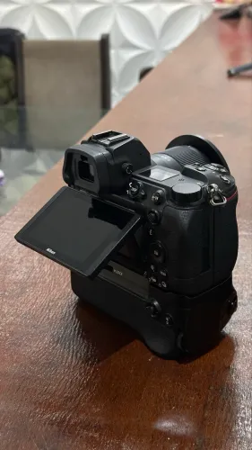 NIKON Z6II + GRIP para 2 baterias 