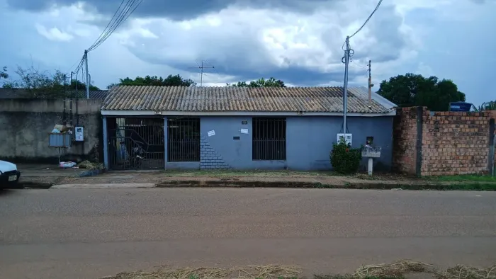 ALUGO CASA ,PROXIMO A FACULDADE FINCA ,ZONA SUL