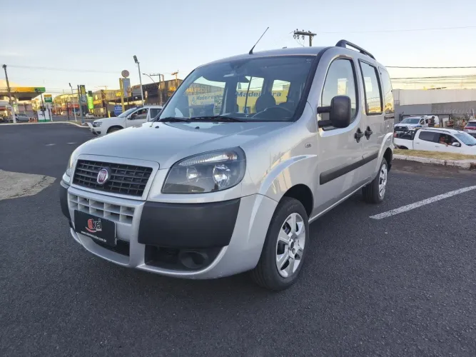 Fiat Doblo Essence 1.8 Flex 16V 5P 2020
