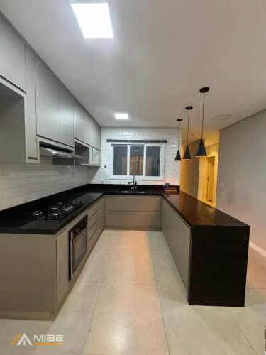 Casa com 3 dormitórios para alugar por R$ 6.185,79 - Parque Ortolândia - Hortolândia/SP