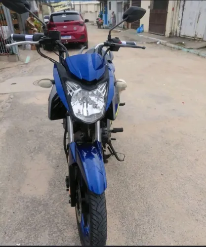 Moto Yamaha Fazer 2017