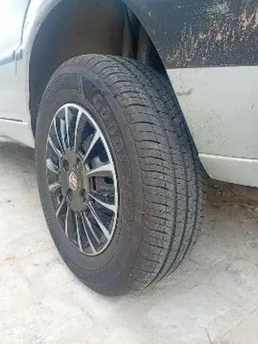 Pneu aro 13