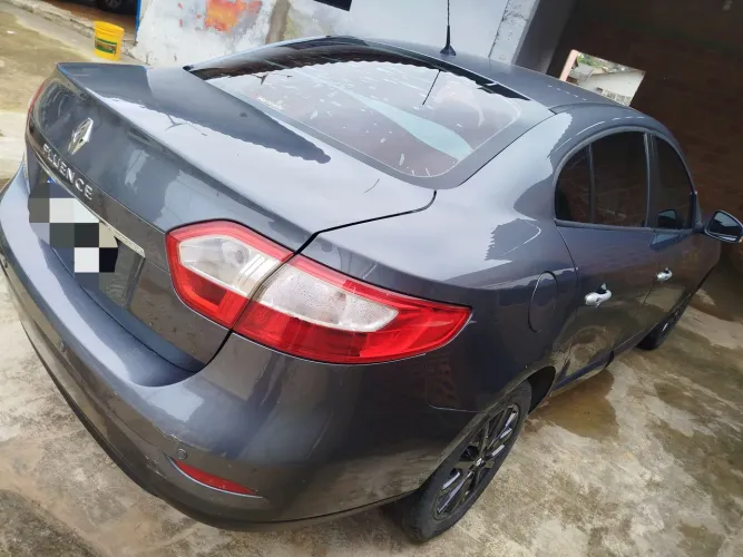 Renault Fluence Sed. Dynamique 2.0 16V Flex Mec. 2015