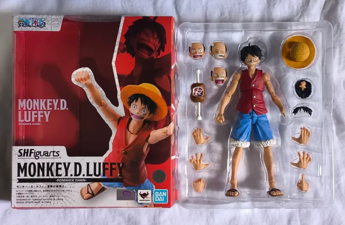 Luffy sh figuarts romance dawn com detalhe 