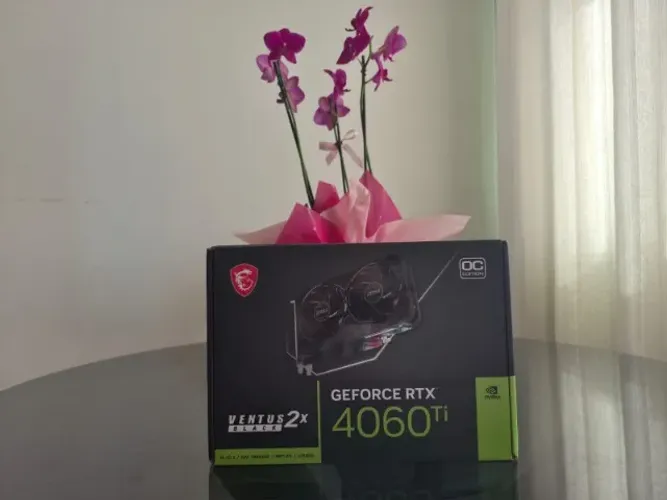 RTX 4060 Ti - 8Gb - MSI - Em estado de nova - Usada pouquissimas vezes - Na Caixa