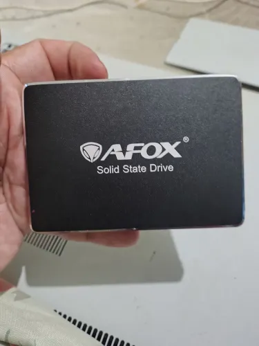 Ssd 120gb semi novo já com sistema operacional windows 11