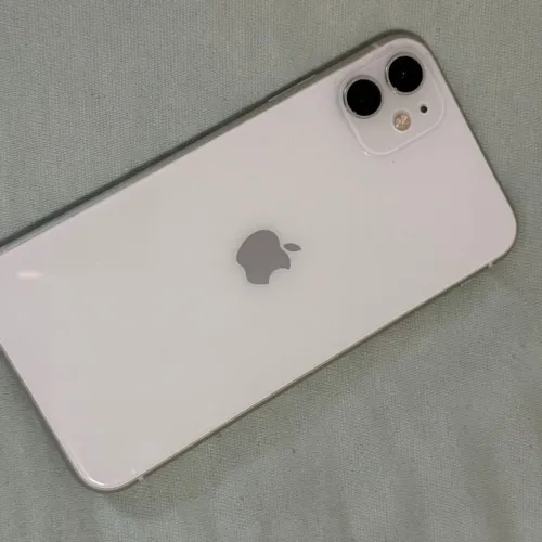 iPhone 11