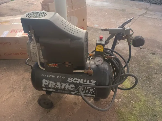 Compressor top
