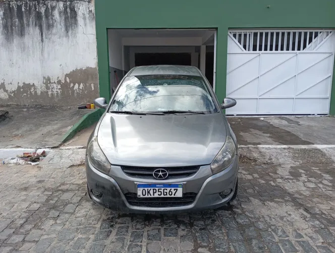 JAC J3 Turin Sedan 1.4 16V 4P Mec. 2013