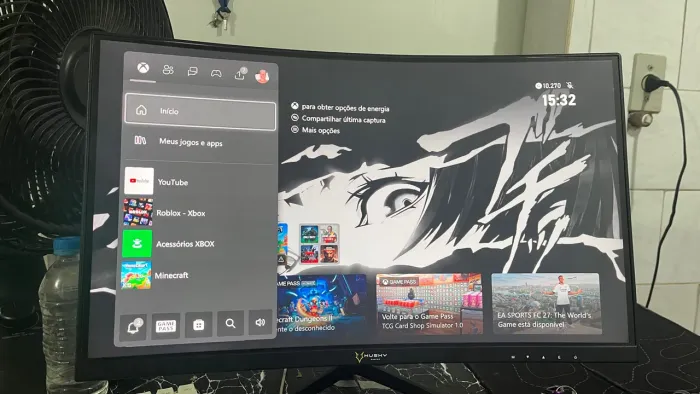 Monitor husky