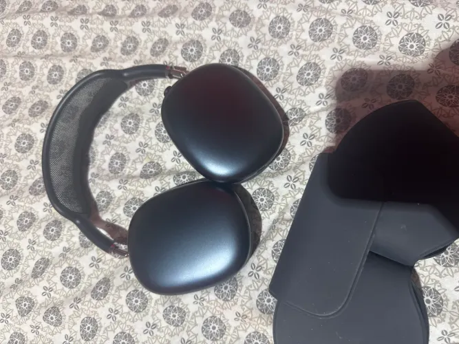 Fone de ouvido. AirPod Max, original .