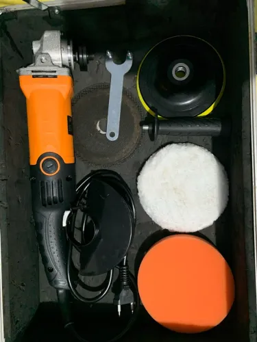 Lixadeira e esmeril 1150w com caixa Makita 